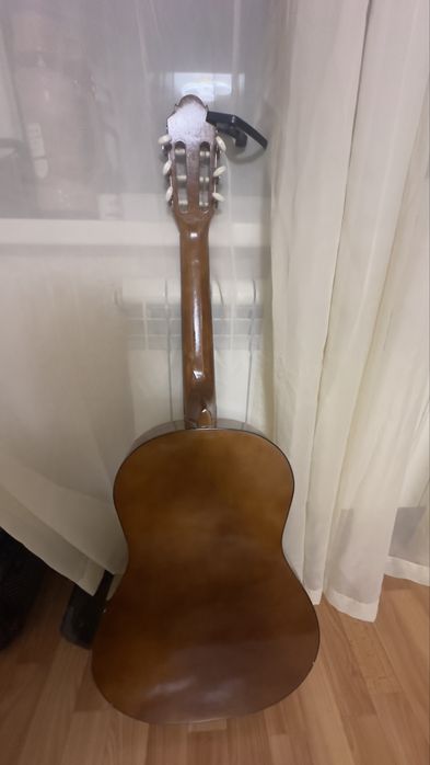 Класикалык гитара даусы оте жаксы