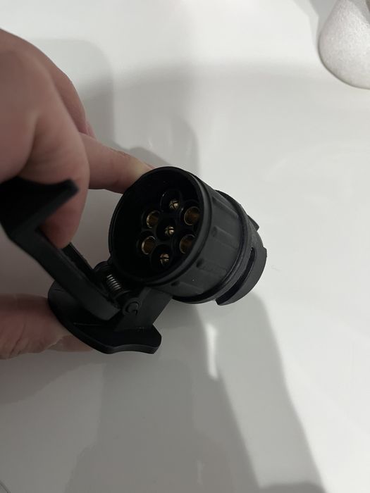 Adaptor priza remorca