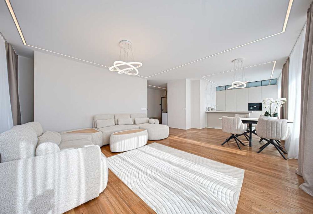 Тристаен апартамент в Смирненски