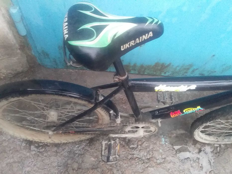 Velosiped srochno sotiladi