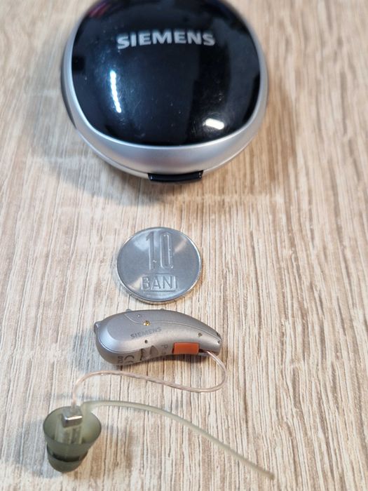 Aparat auditiv/Proteza/ Siemens pure binax 7bx RIC BTE, Dreapta, sever