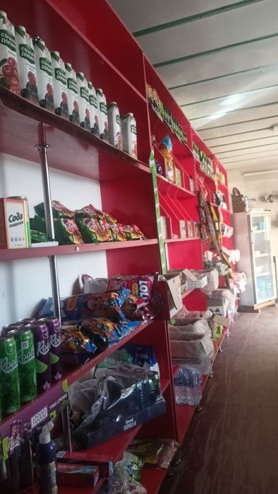 Магазин полкалари Сотилади 6та