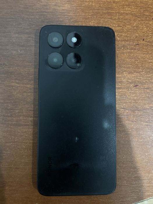 HONOR-x6a жаксы телефон