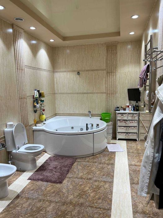 Элитная квартира 180 м², Ц4 — редкая площадь в центре