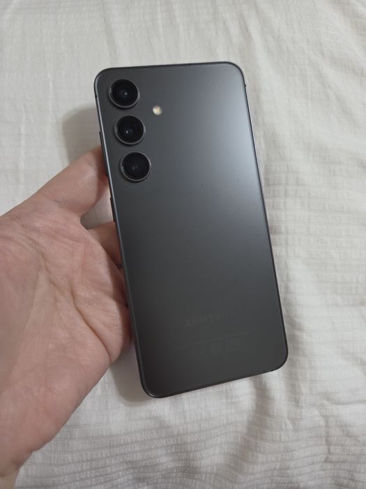 Продам Samsung s24