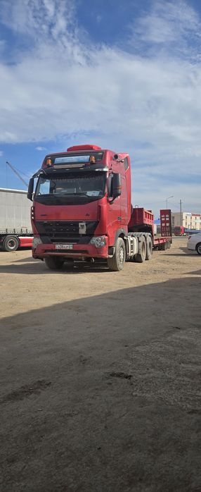 Продам Тягач, HOWO, A7