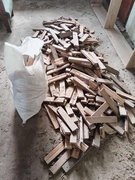 продавам чувалчета стар Паркет рибена кост