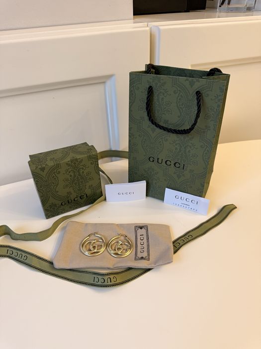 Cercei Gucci GG.