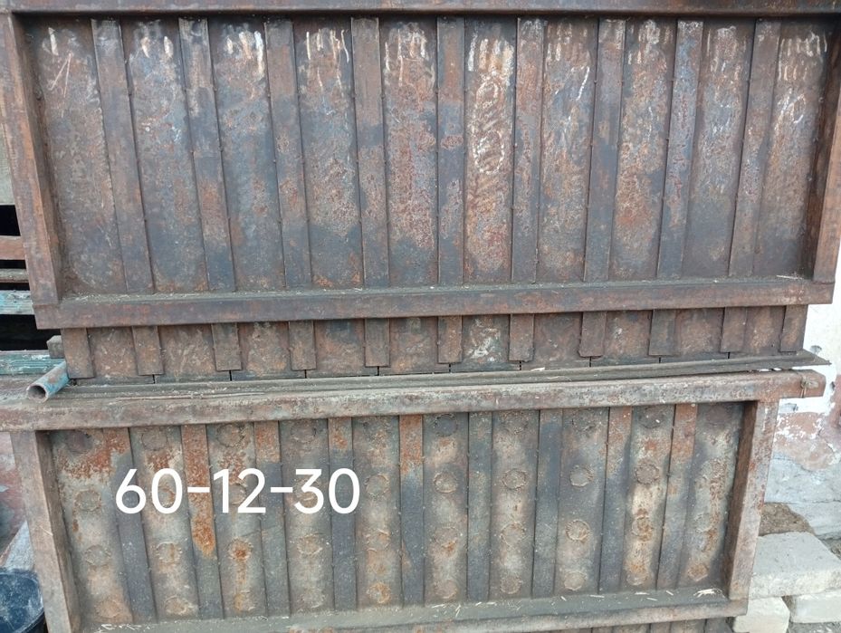 Penabiloʼy qoliplar sotiladi 4 ta 20 li 2 ta 12 li