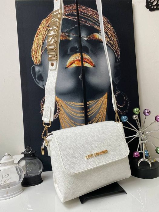 Ghentuta dama superbe