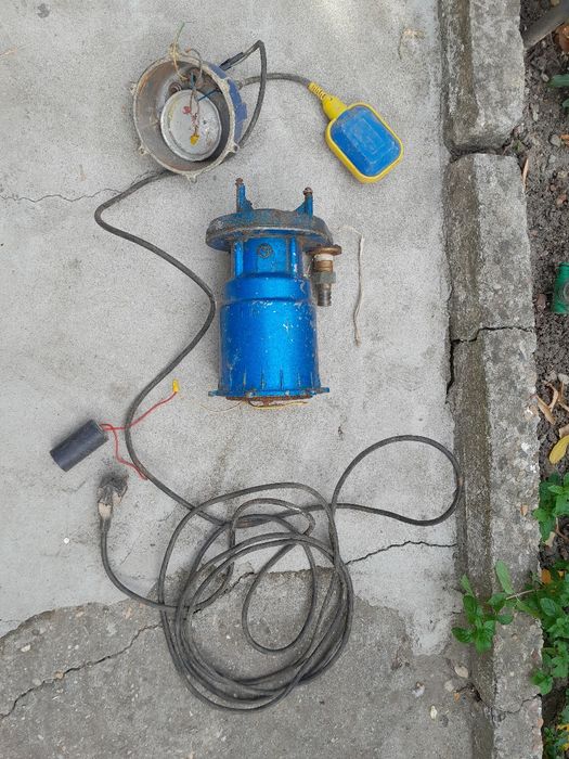 Pompa submersibila, pt. piese sau reparat