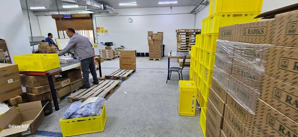 Склад на Саларе (в центре) для фарм продукции | #Мирзо Улугбек