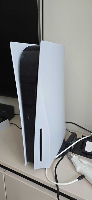 PlayStation 5 с дисководом
