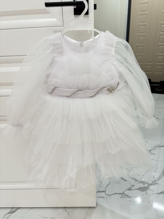 Продам пышное белое платье