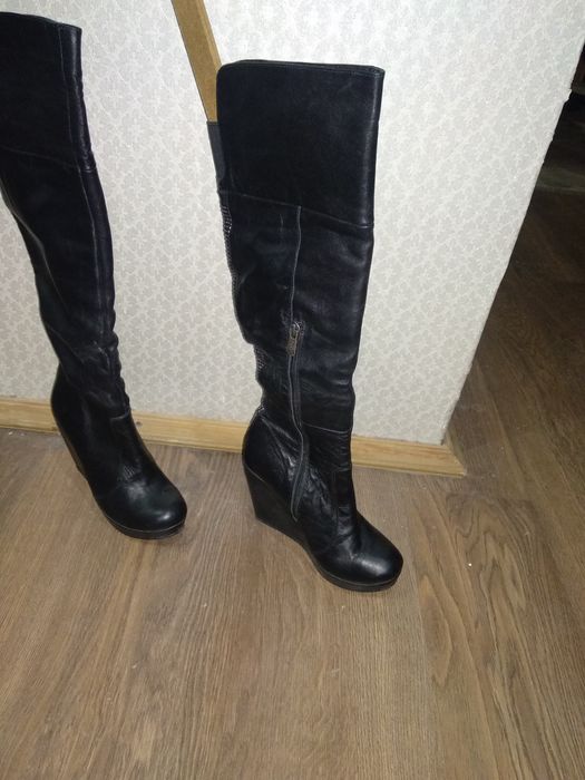 Продаются сапожки