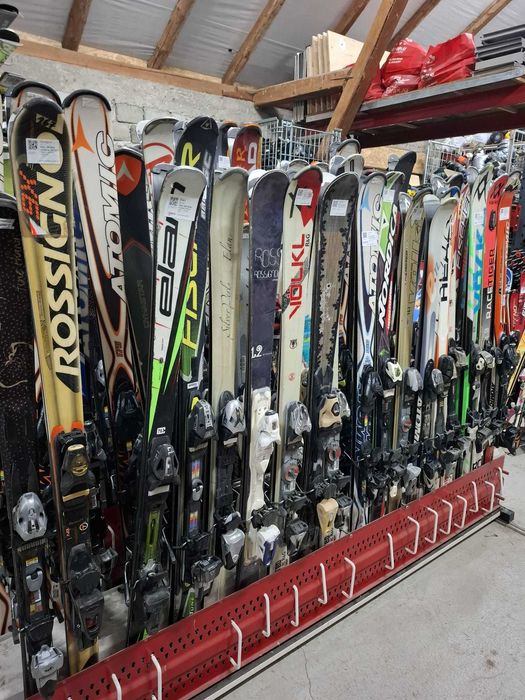 Vand lot schiuri second hand en-gros, stare buna, toate marimile