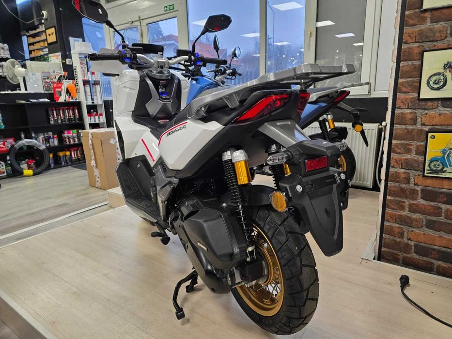 MYMOTO vinde : Scuter Keeway XDV 125 EVO PRO, nou, rate, garantie,B125