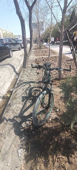Velosiped arzon bahoda kelishilgan narhda.