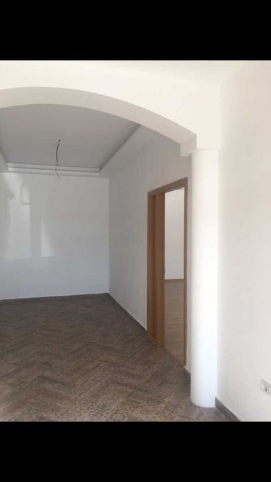 Inchiriez spatiu comercial Dem Radulescu