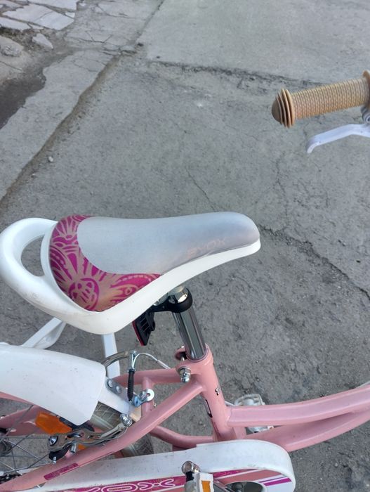 Детски велосипед ,20 цола с аксесоари!