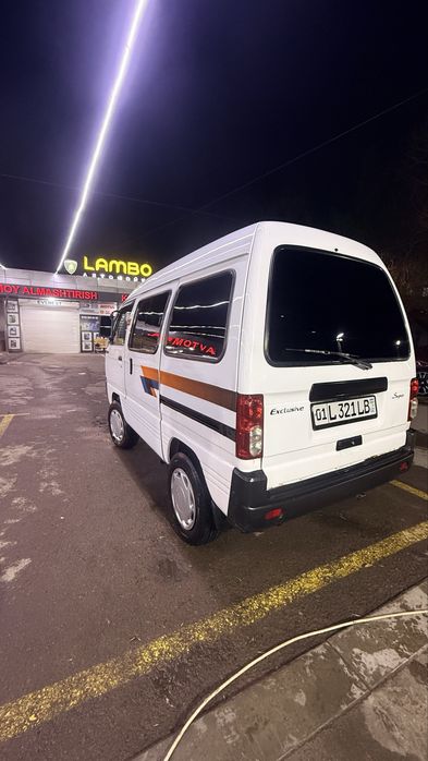 Damas moshinasi sotiladi