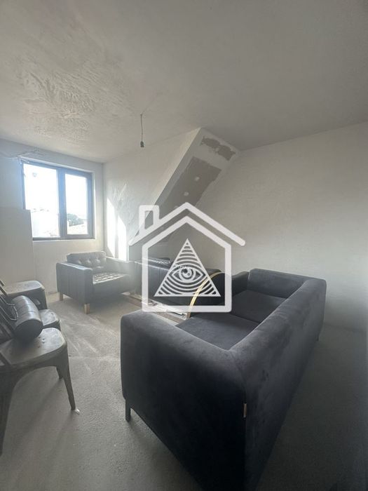 Продава се Тристаен апартамент в Пловдив, Мараша - 85 кв.м за 2283 €/кв.м - Снимка #11