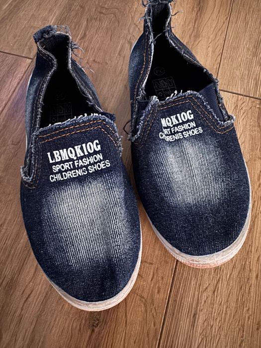 Teniși copii, mărimea 34, deim bleumarin, noi