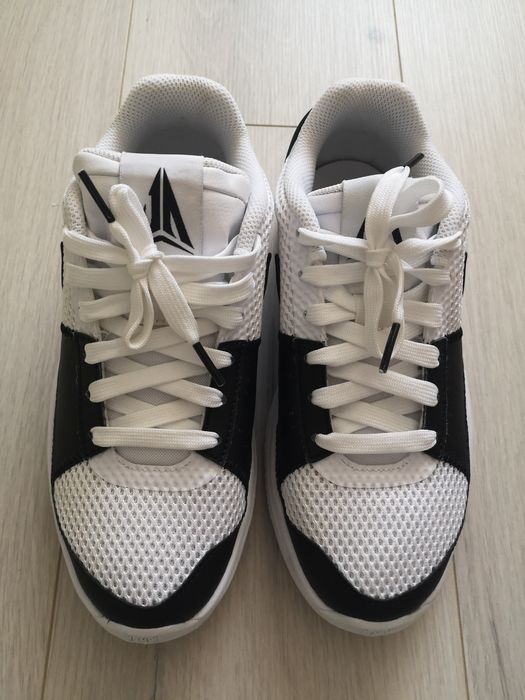Nike маратонки за момче
