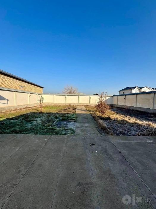 12 sotixli shinam hovli sotiladi. Barcha mebellari bor
