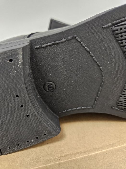 Pantofi eleganți piele noi 70% REDUCERE