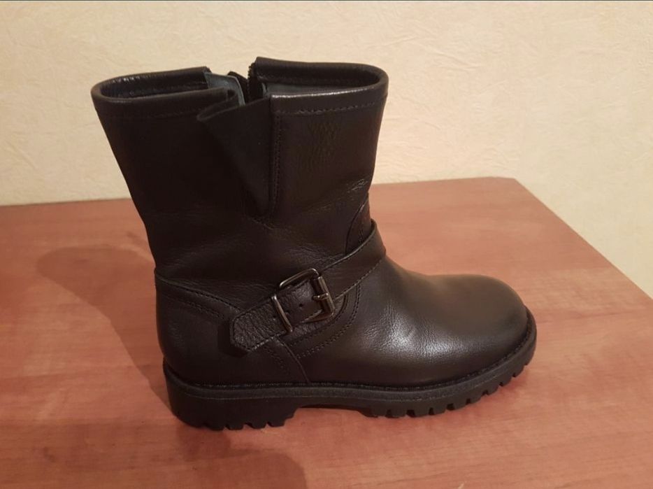 Демисезонка Gallucci (Italy) 32p