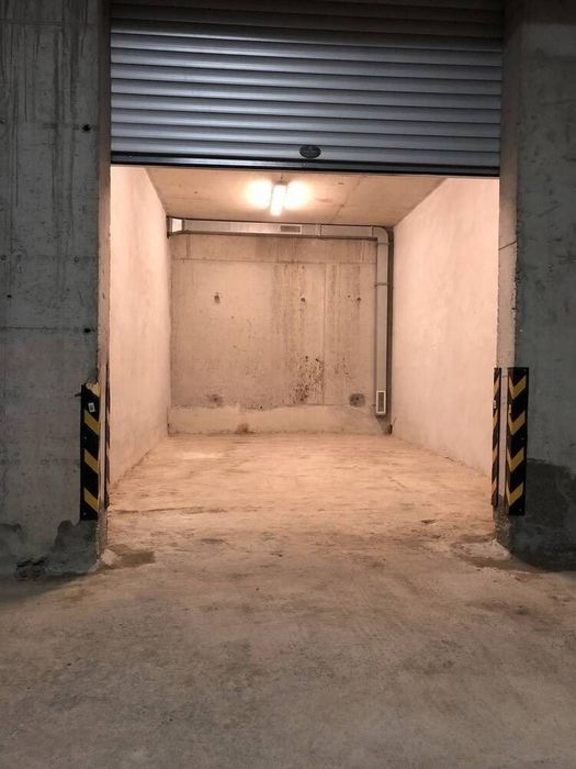 Дава се под наем Тристаен апартамент в София, Витоша - 100 кв.м за 900 € - Снимка #11