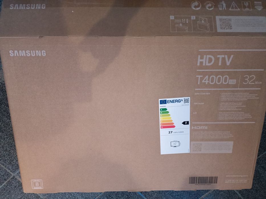 TV Samsung Full HD non smart  80 cm