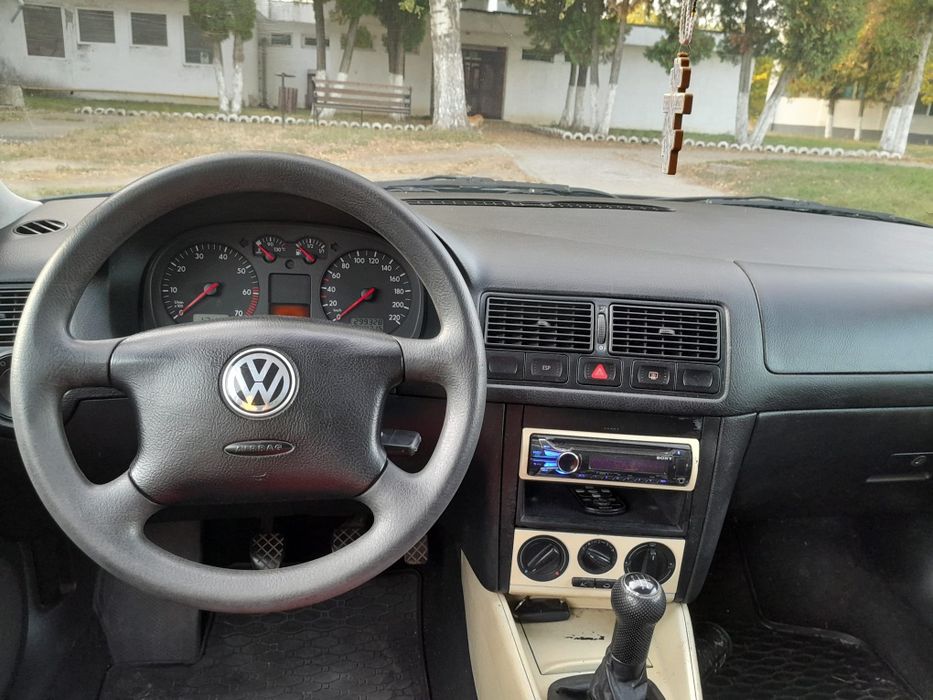 Volkswagen Golf 4 AN 2003  1,4 Benzina Euro 4