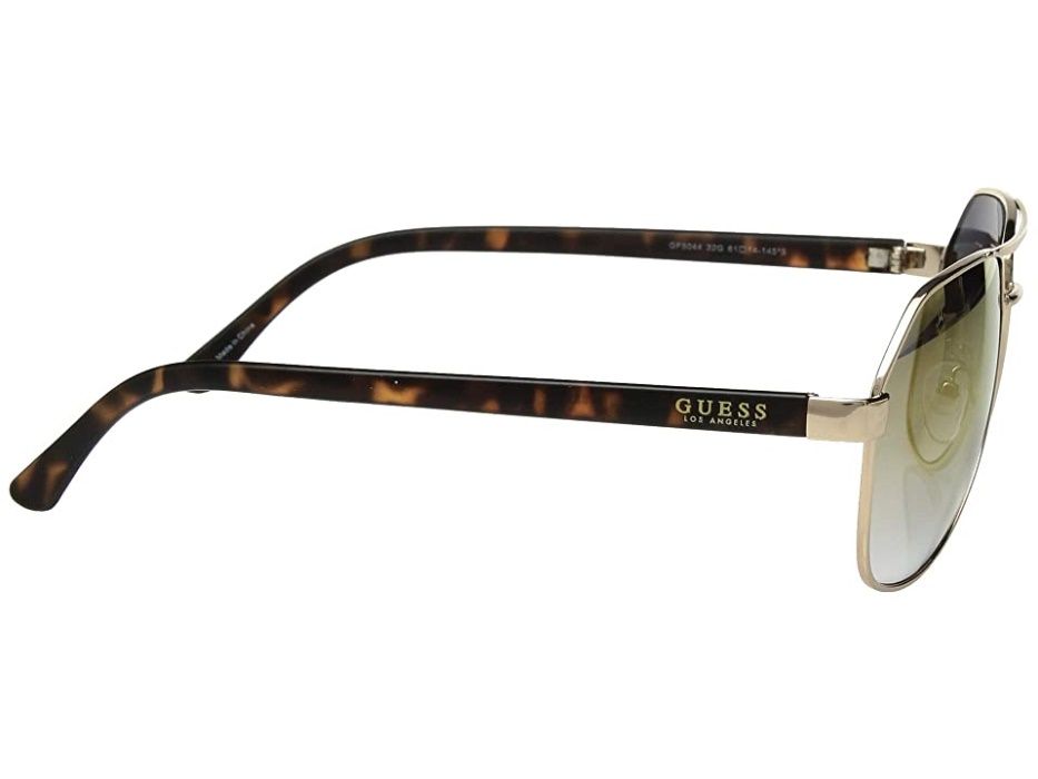 SALE! Два модела GUESS нови оригинални мъжки слънчеви очила с калъф