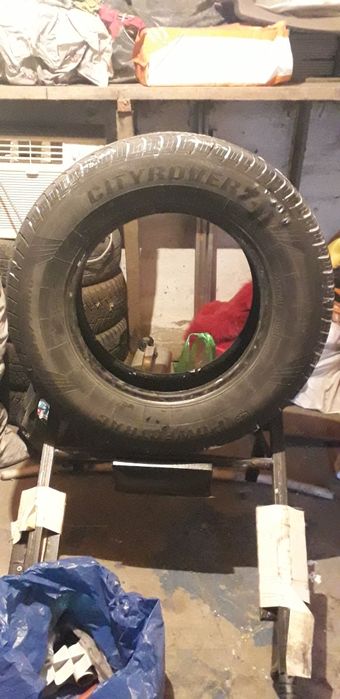 Продам резину 225/70r16 липучка