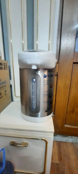 Продам термопот, VITEK.