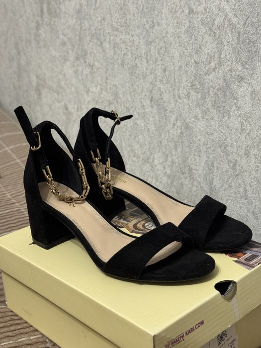 Туфли женские 37 размер