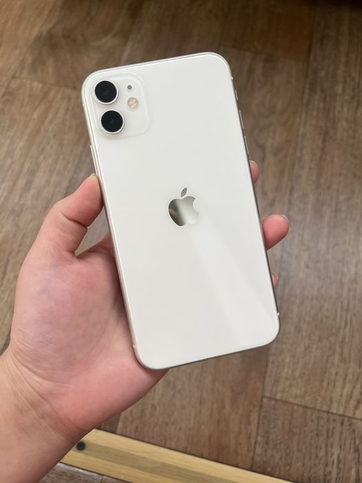Айфон 11 128гб отличный