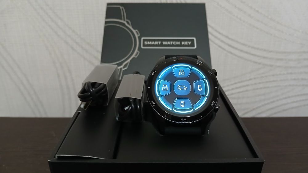 Продам смарт часы для Changan  CS55plus, CS75plus