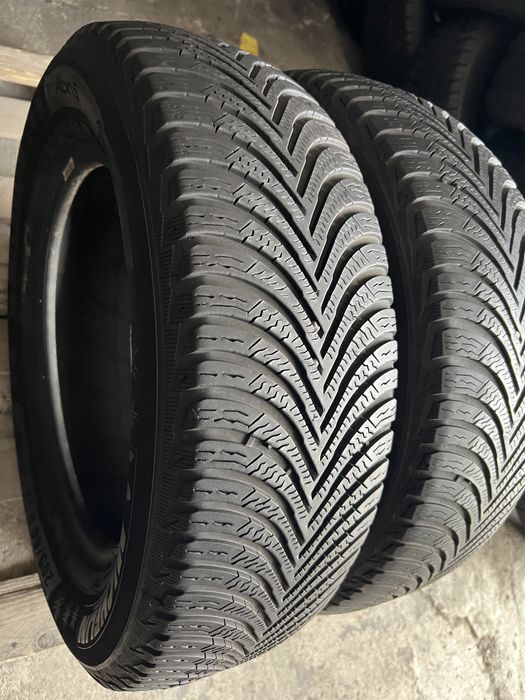 2 anvelope de iarna 205/60/15 Michelin!