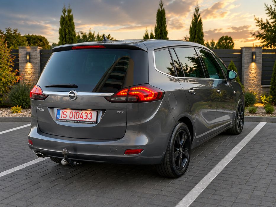 Opel Zafira Tourer 2.0 CDTI 165 CP *Automata 7 Locuri *Panoramic *Rate