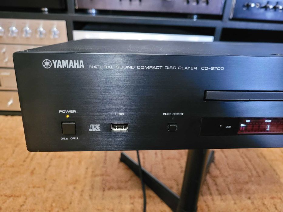 YAMAHA CD-S700 cd-player Hi-Fi port USB/iPOD