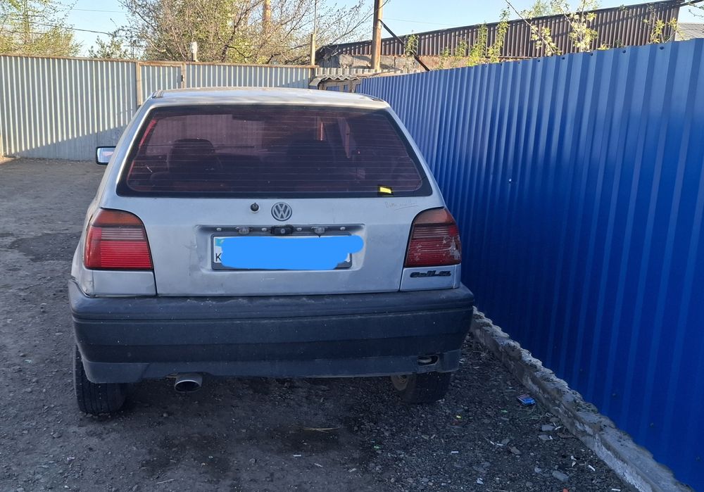 Продам Volkswagen Golf 3.