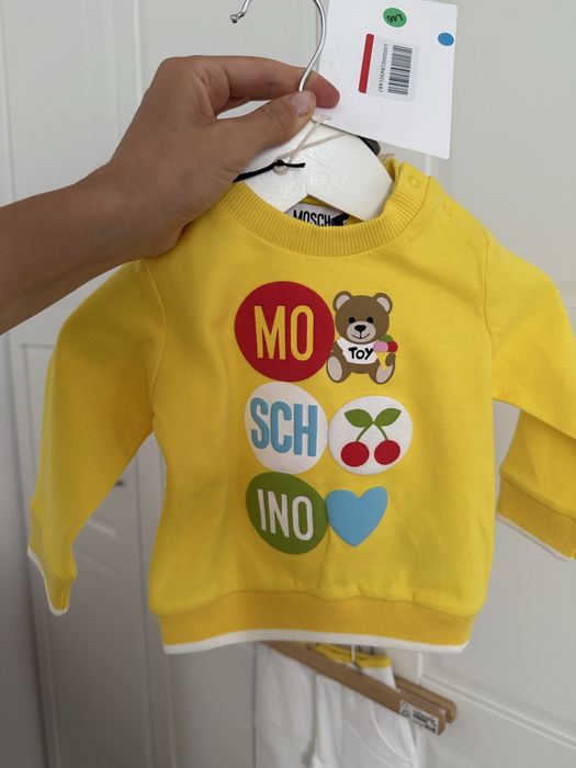 Set Moschino, nou cu eticheta, marimea 6-9 luni