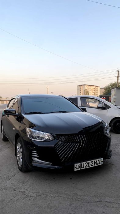 ONIX автомабил сотилади