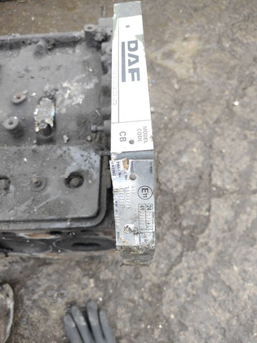 Se vinde Pompa injecție DaF