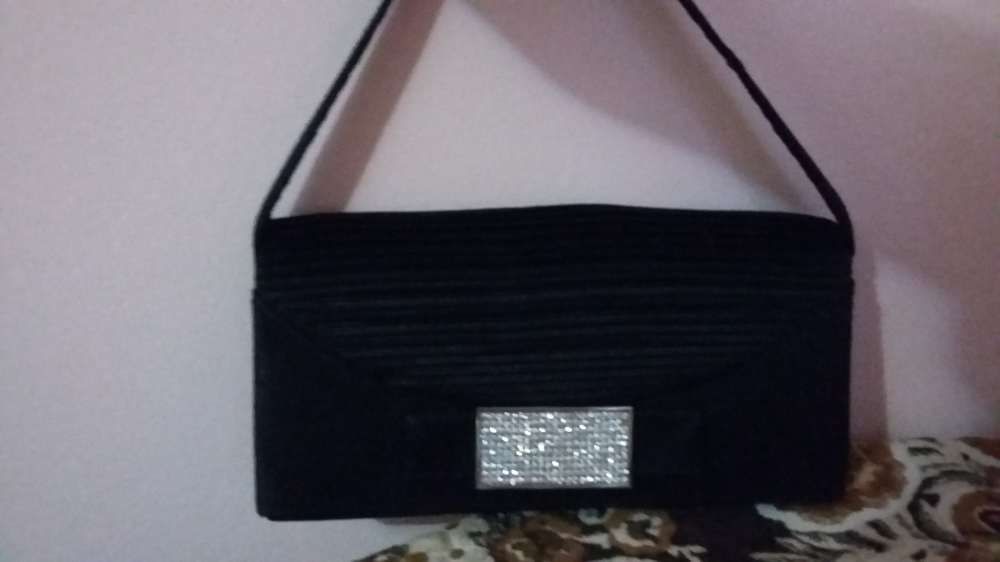 Продам школьную сумку