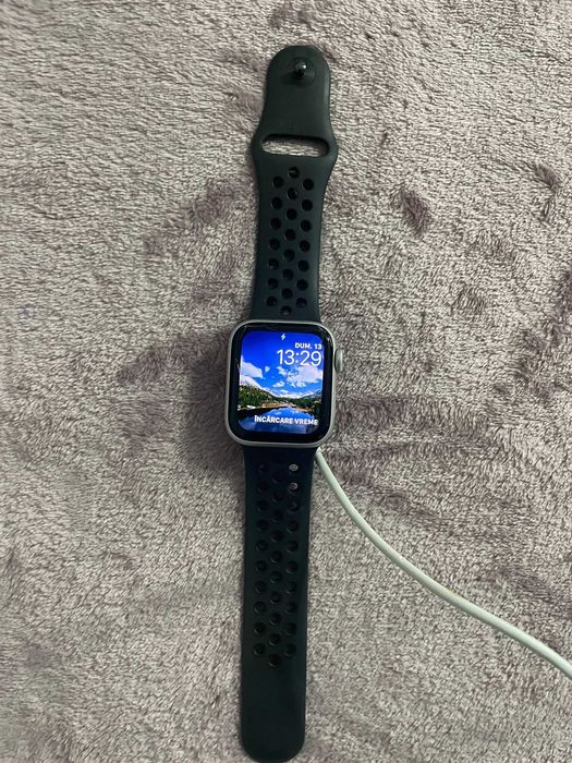 Apple Watch SE pentru piese