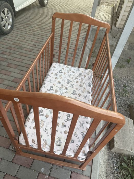 Продам детскую манежку. В хорошем состояние. Қарасу 2, ул Достық
